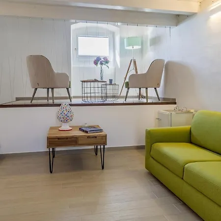 Le Maestranze Deluxe Hotel 3*