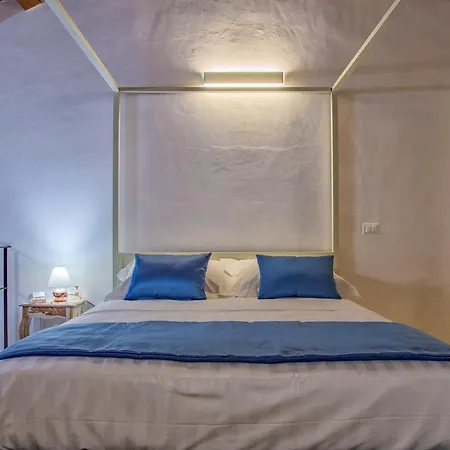 Hotel Le Maestranze Deluxe 3*