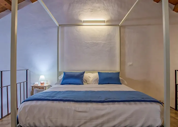Hotel Le Maestranze Deluxe 3*